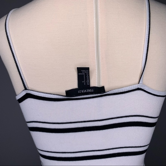 UNVL FOREVER 21 Tank Top Bundle - Picture 10 of 13